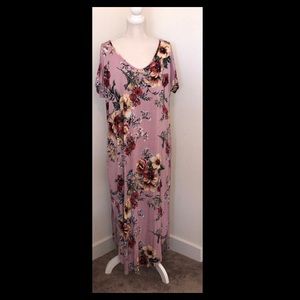 Large Short Sleeve Floral Maxi Dress